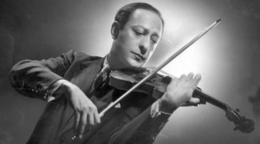 美国小提琴曲《班卓琴和小提琴》的赏析与演奏